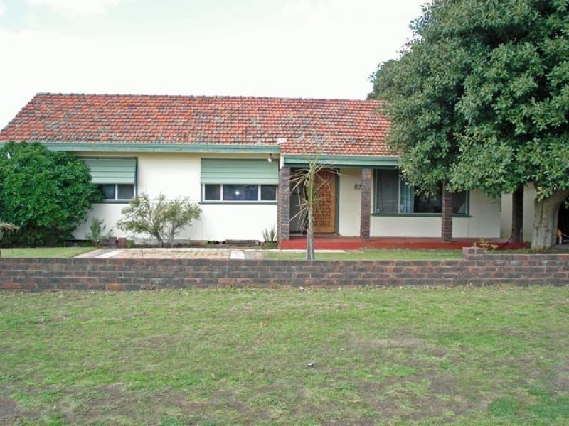 87 Narrakine Road, Narrogin WA 6312