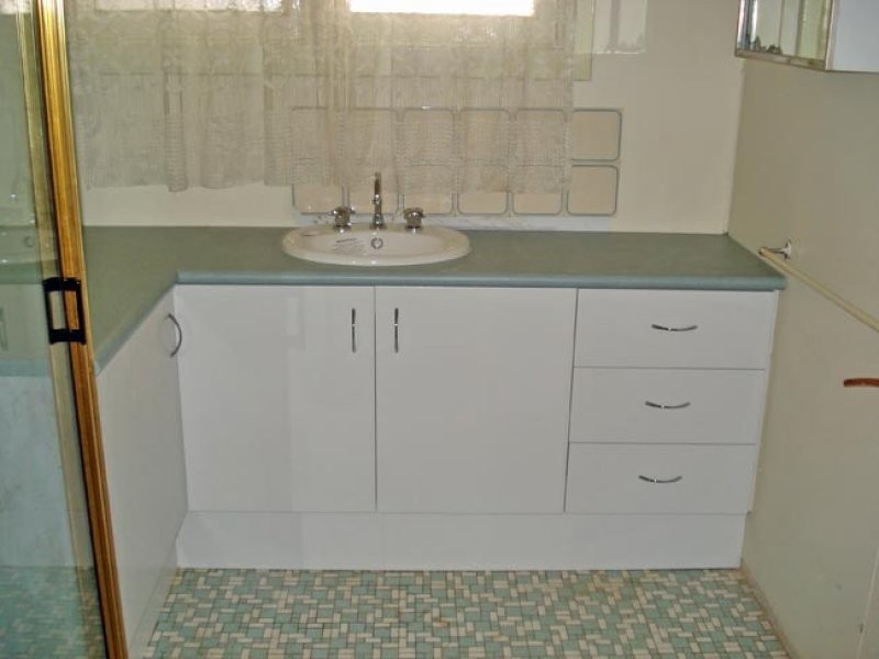 87 Narrakine Road, Narrogin WA 6312