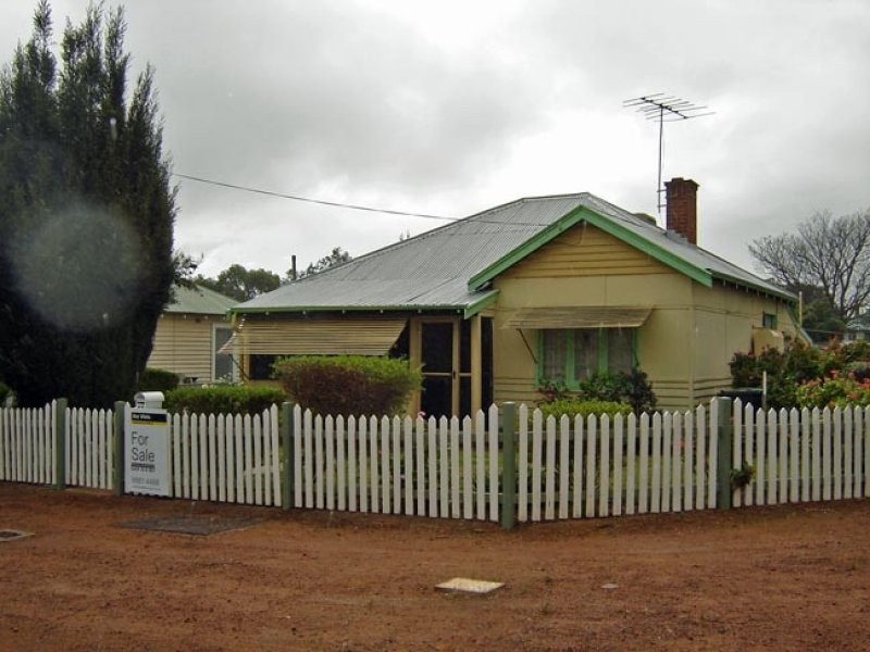 41 doney Street, Narrogin WA 6312