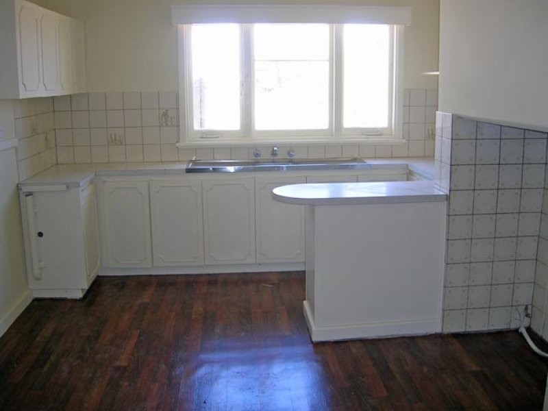 4 Rosselloty Street, Williams WA 6391