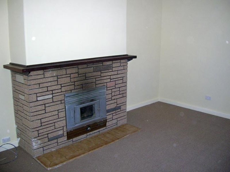 4 Rosselloty Street, Williams WA 6391