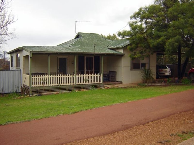 30 Butler Street, Narrogin WA 6312