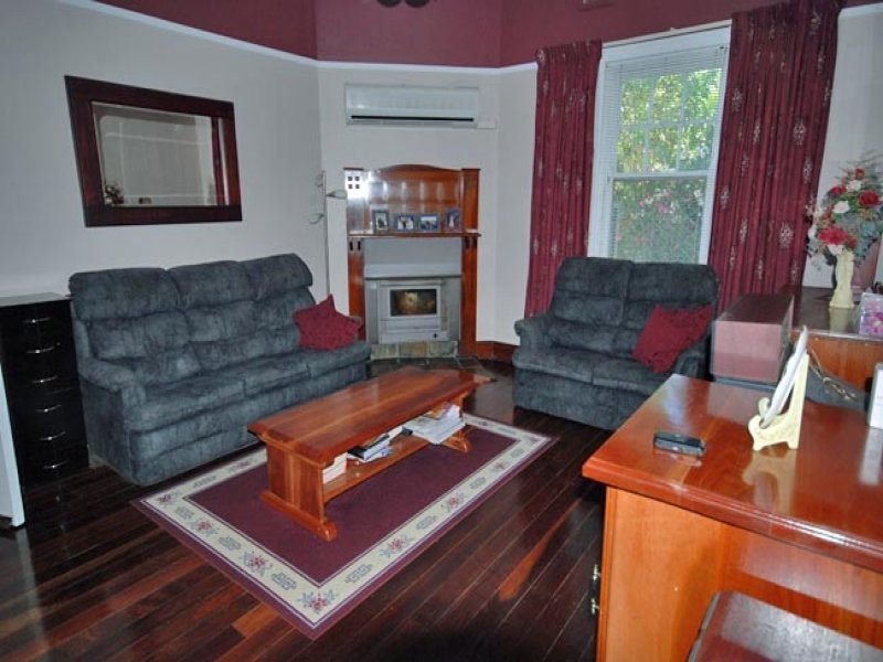 10 Kipling Street, Narrogin WA 6312