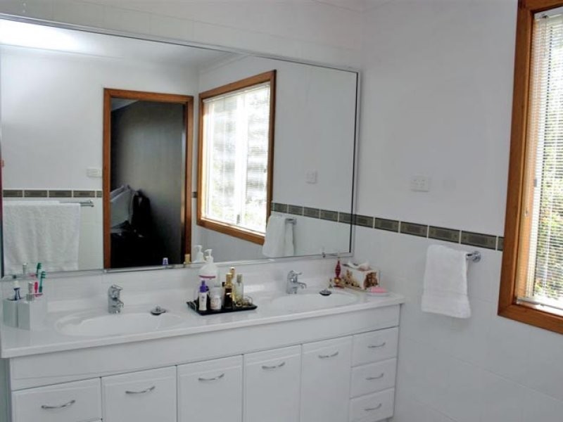 Lot 8 Pederah East Road, Karlgarin WA 6358