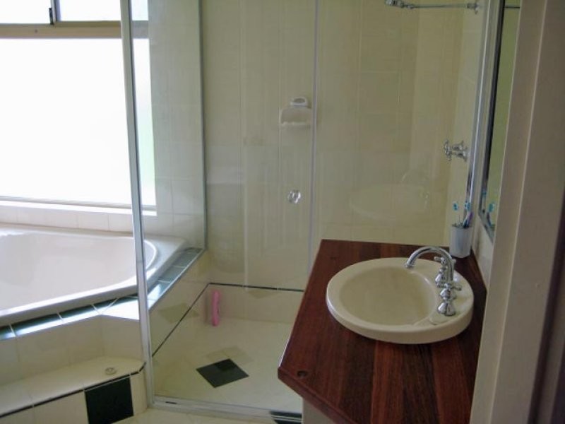 9 Moss Parade, Wickepin WA 6370