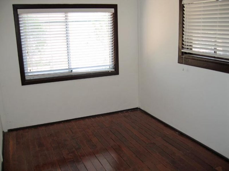 12 Watts Street, Wandering WA 6308