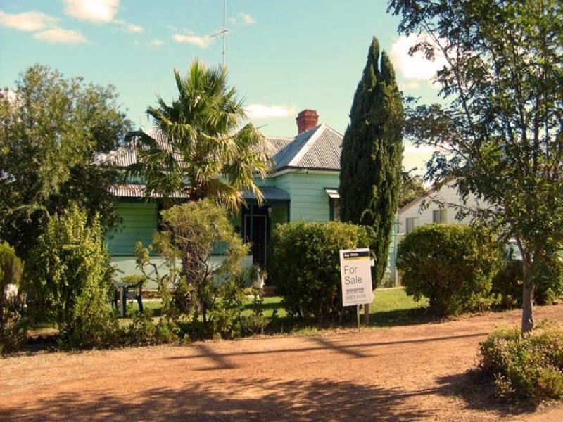 53 Falcon Street, Narrogin WA 6312