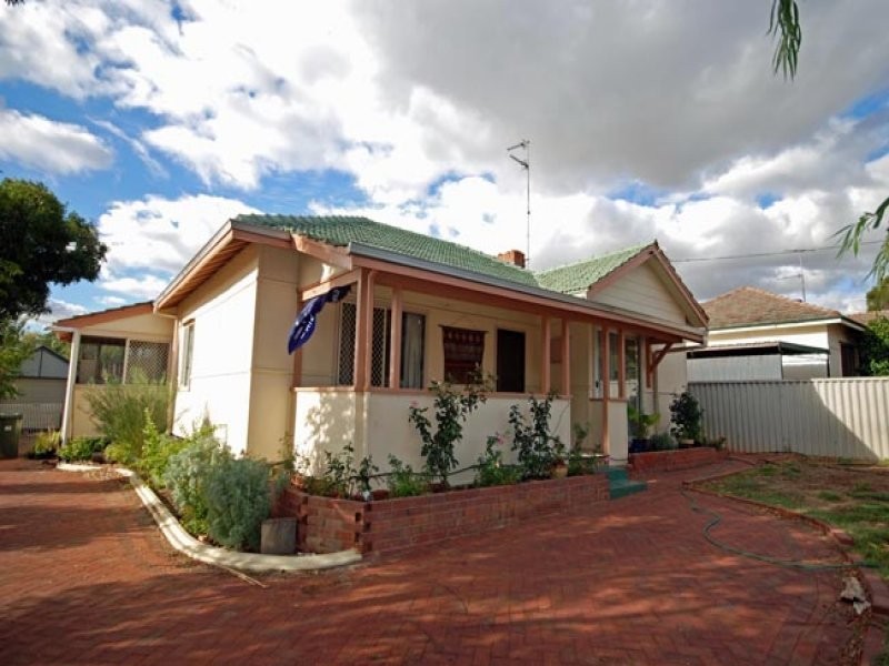 55 Doney Street, Narrogin WA 6312