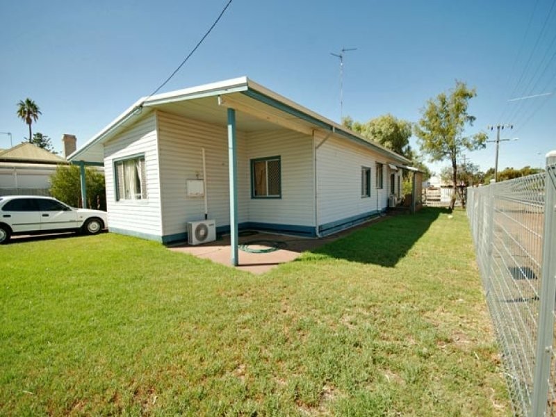 2 Northwood Street, Narrogin WA 6312