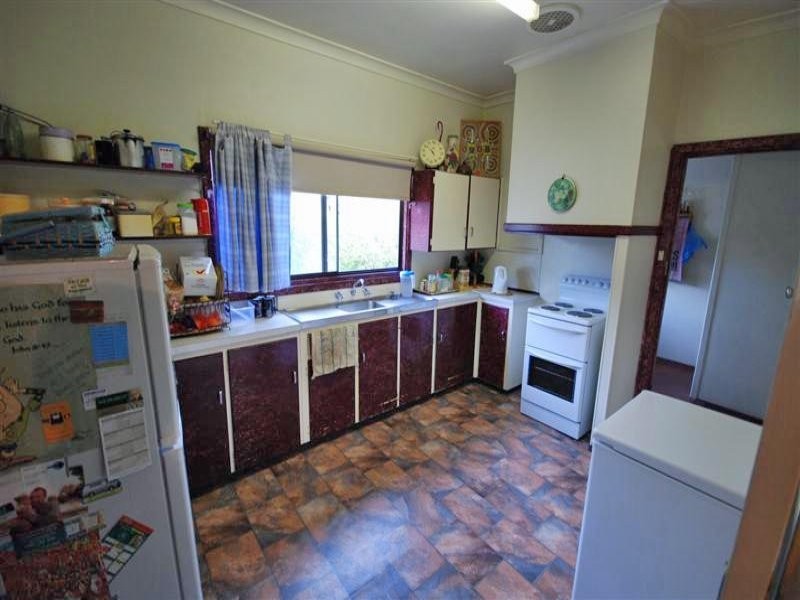 145 Clayton Road, Narrogin WA 6312