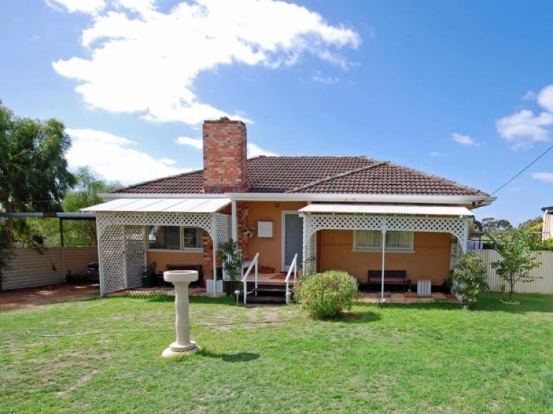 94 Rifle Street, Wagin WA 6315