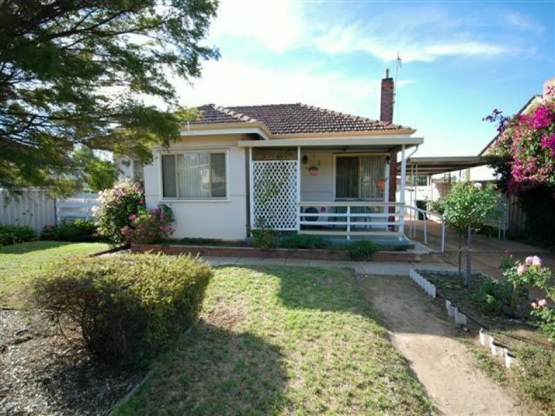 74 Lock Street, Narrogin WA 6312