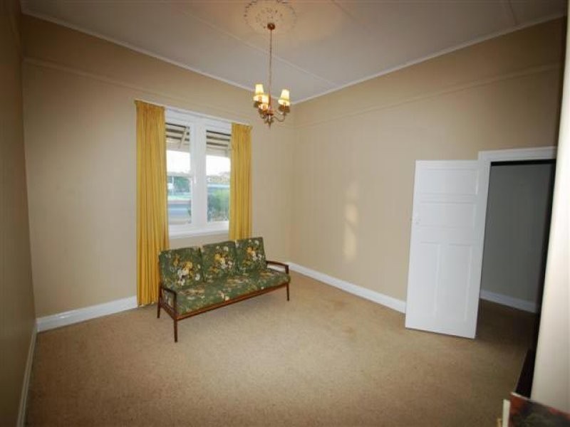 27 Clayton Road, Narrogin WA 6312