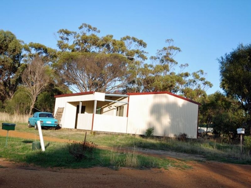 65 Raglan Street, Pingelly WA 6308