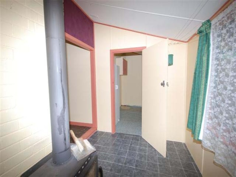 58 Fox Street, Narrogin WA 6312