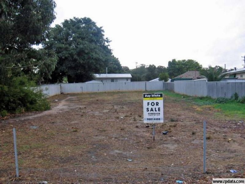 4 Clark Street, Narrogin WA 6312