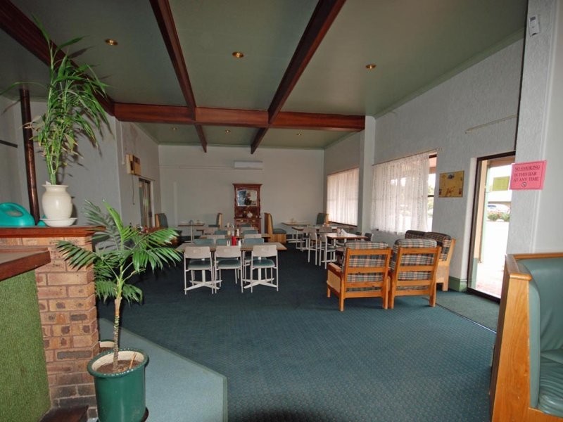 Wickepin Hotel, 34 Wogolin Road, Wickepin WA 6370