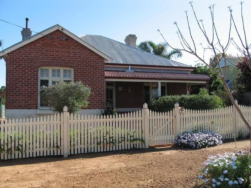 29 Grant Street, Narrogin WA 6312