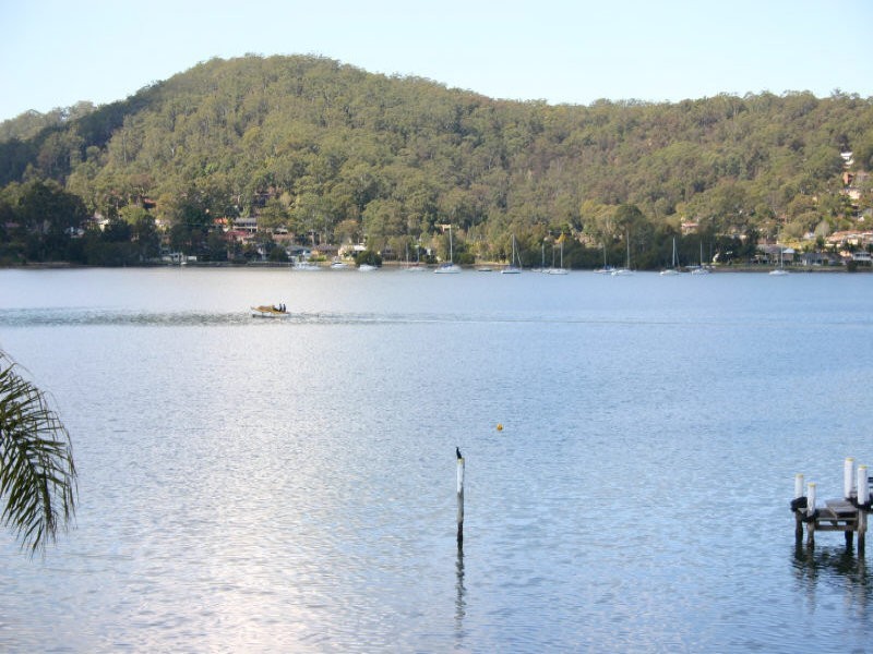 21 Caroline Street, East Gosford NSW 2250