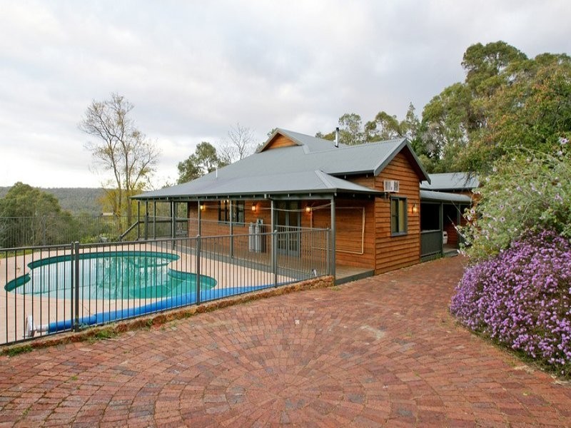 46 First Avenue, Bickley WA 6076