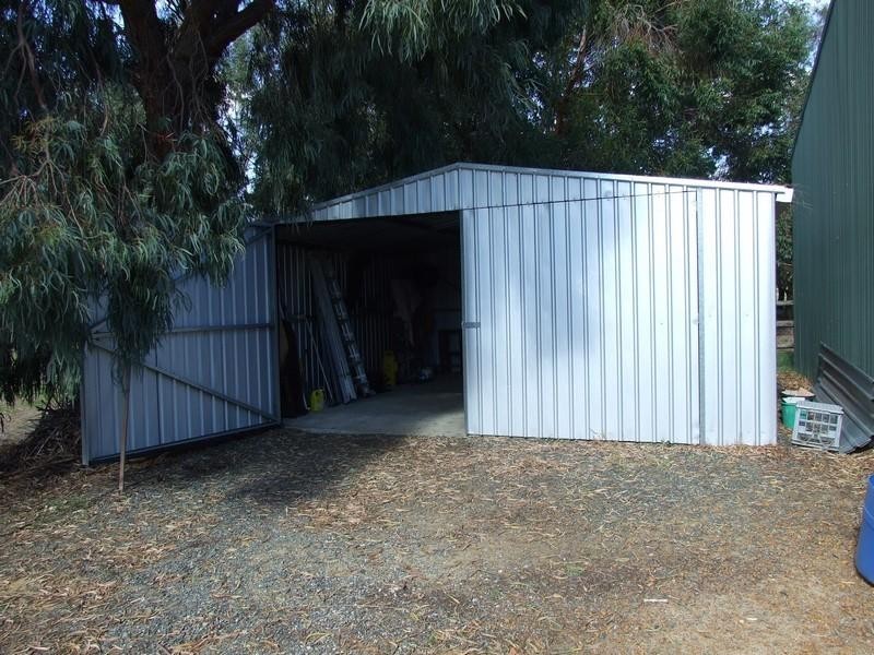 177 Salmon Bark Road, Serpentine WA 6125