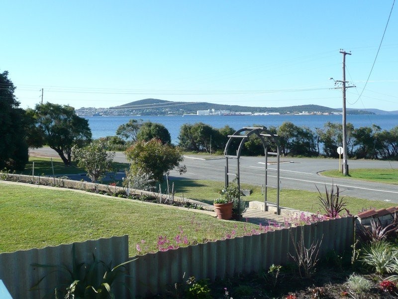 176 Bay View Drive Little Grove, Albany WA 6330 the real estate