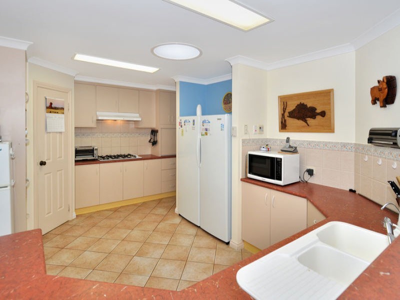 12 Maskill Place, Mount Melville WA 6330