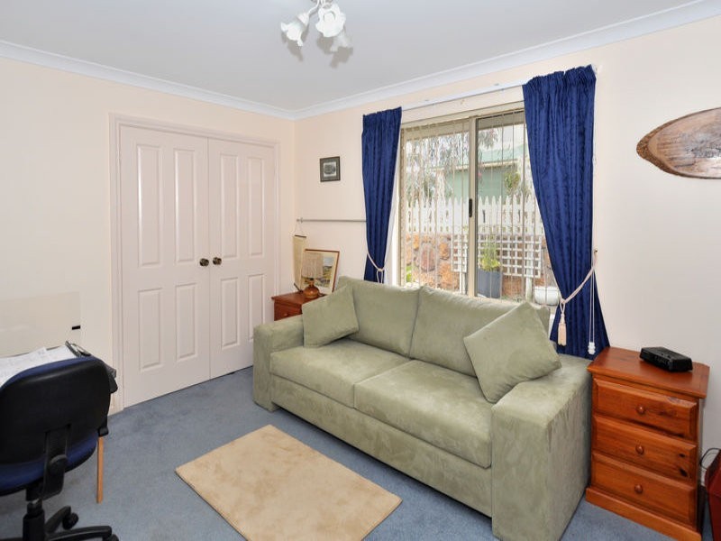 12 Maskill Place, Mount Melville WA 6330