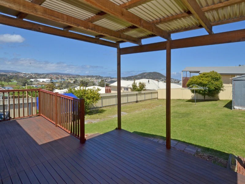 10  Angus Street, Mount Melville WA 6330