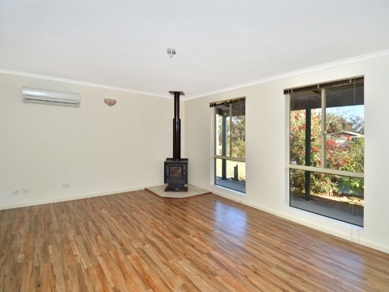 11 Redmond West Road, Redmond WA 6327