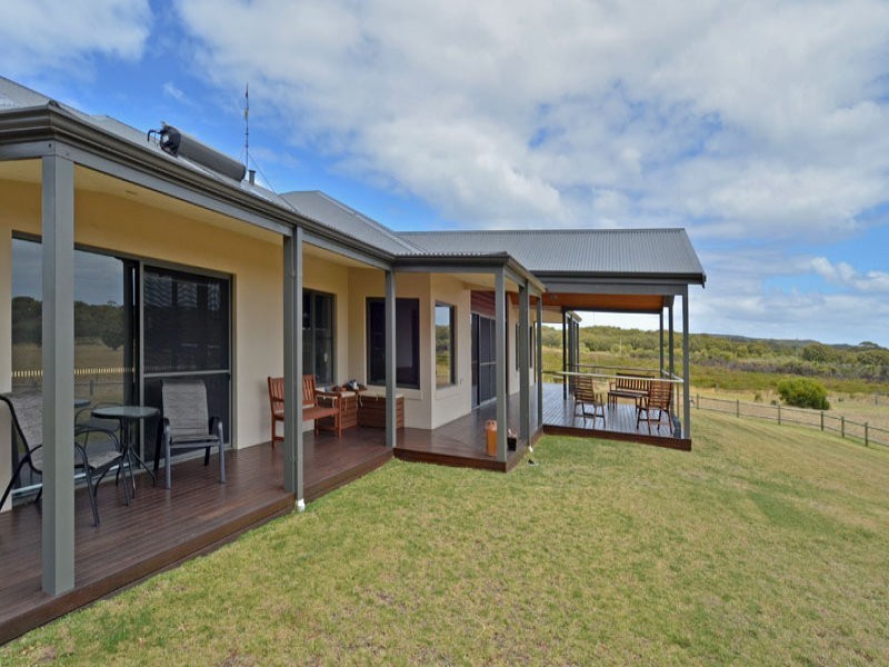 182 Princess Avenue, Robinson WA 6330