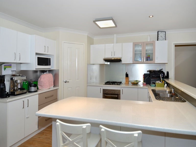 24 Ethereal Drive, Mckail WA 6330