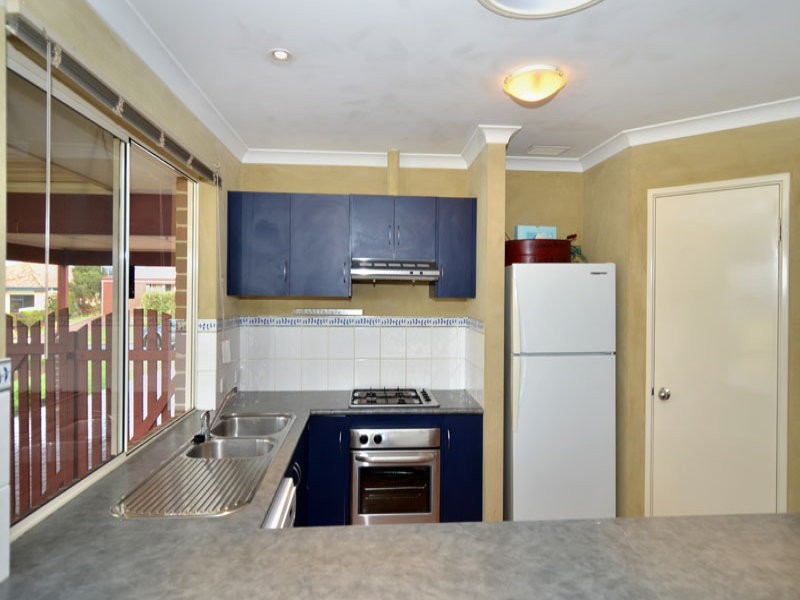 14  O’Keefe Pde, Mckail WA 6330