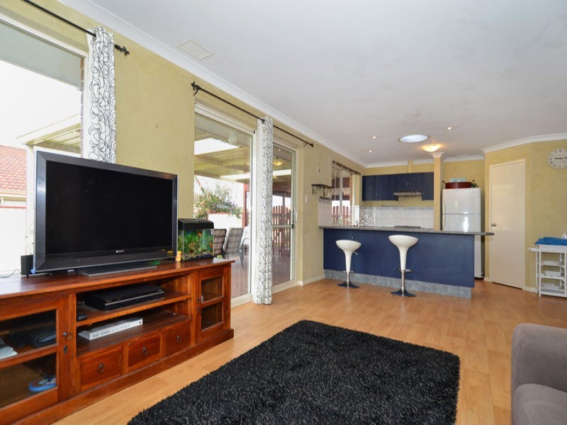 14  O’Keefe Pde, Mckail WA 6330