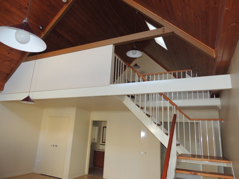 2/76  Proudlove Parade, Albany WA 6330