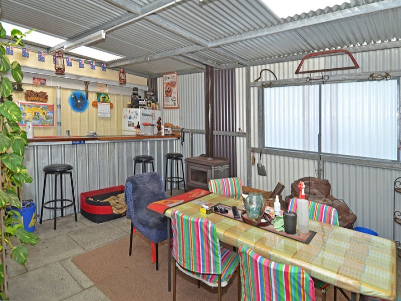 2  Regent Street, Gledhow WA 6330