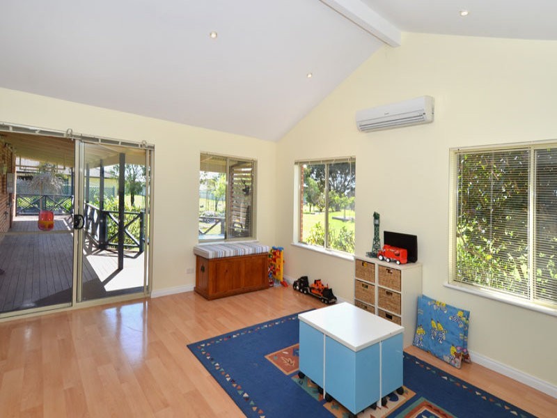 36 Kooyong Avenue, Warrenup WA 6330