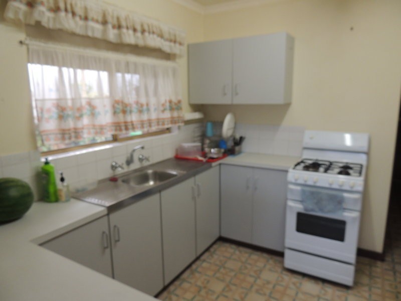 8/290-292 Albany Highway, Centennial Park WA 6330