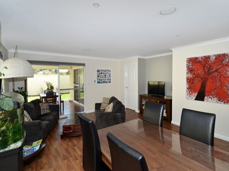 14 McNeal Loop, Mckail WA 6330