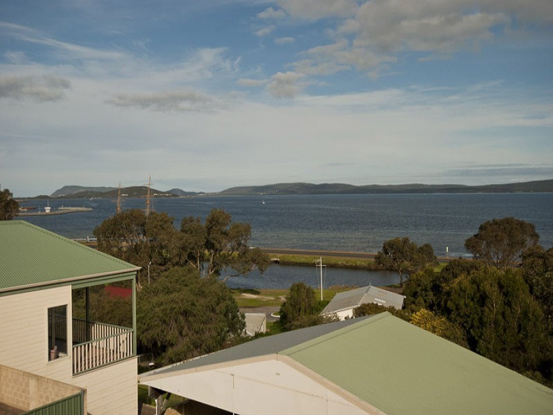 9 Festing Street, Albany WA 6330