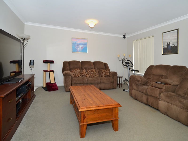 106 Randell Crescent, Warrenup WA 6330