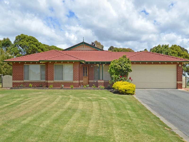 10 Randell Crescent, Warrenup WA 6330