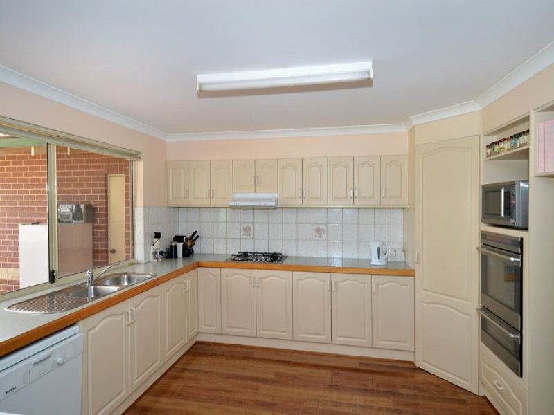 10 Randell Crescent, Warrenup WA 6330