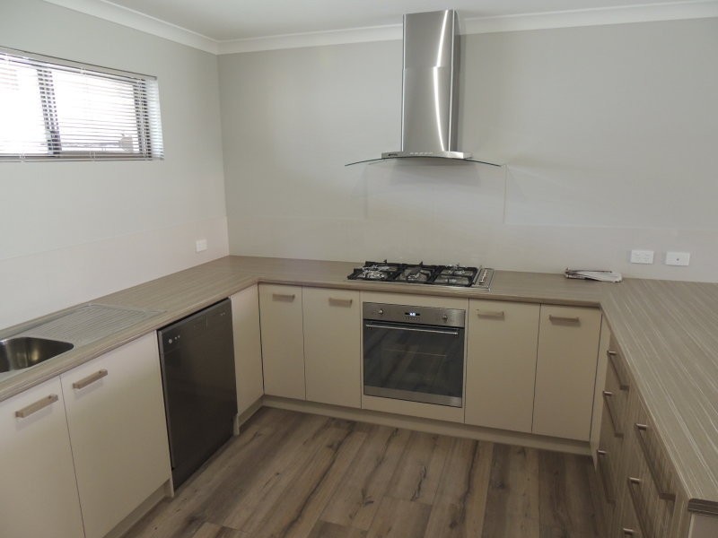 20  Orion Avenue, Mckail WA 6330