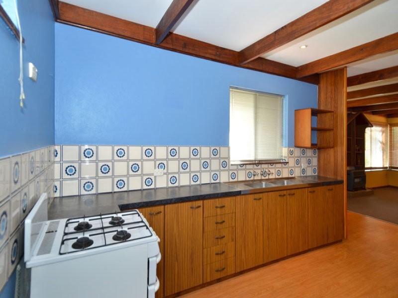 14 Leonora Street, Yakamia WA 6330