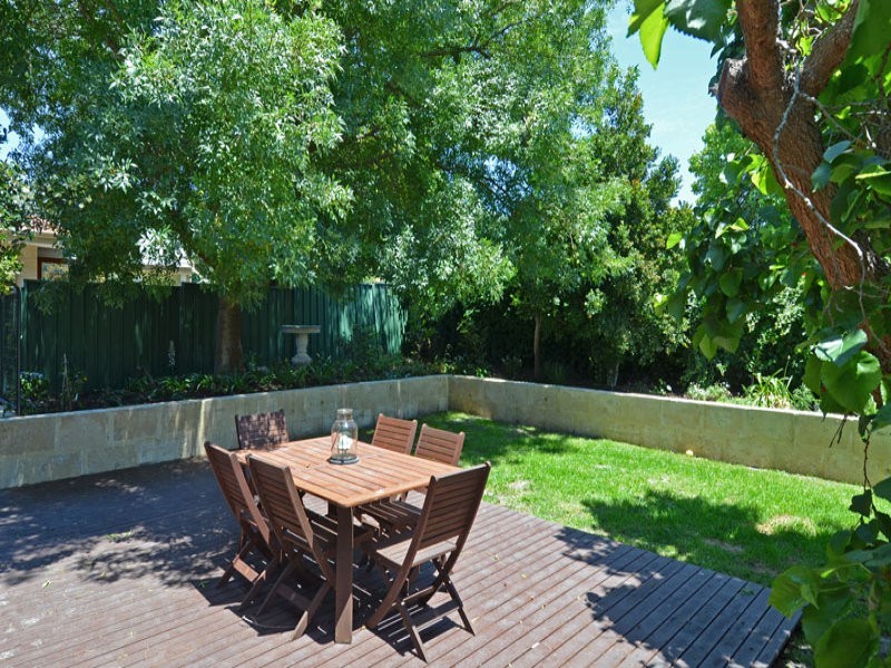 7b McLeod Street, Mira Mar WA 6330