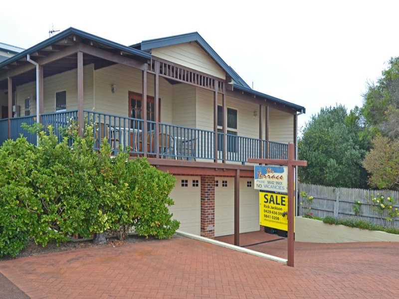 36 Marine Terrace, Middleton Beach WA 6330