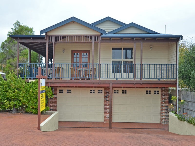 36 Marine Terrace, Middleton Beach WA 6330
