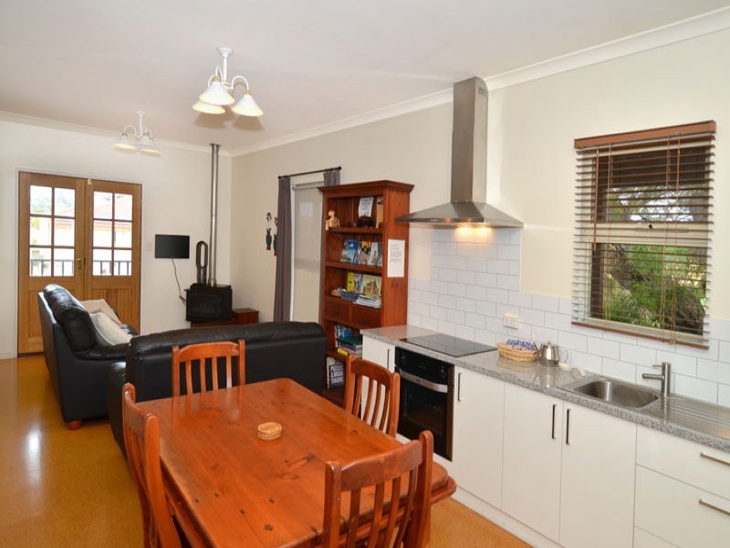 36 Marine Terrace, Middleton Beach WA 6330