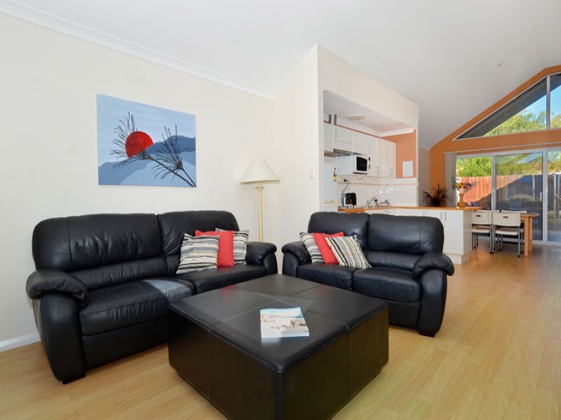 7/3 Dillon Close, Collingwood Park WA 6330